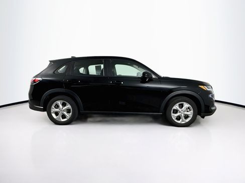 Certified 2024 Honda HR-V LX image 2
