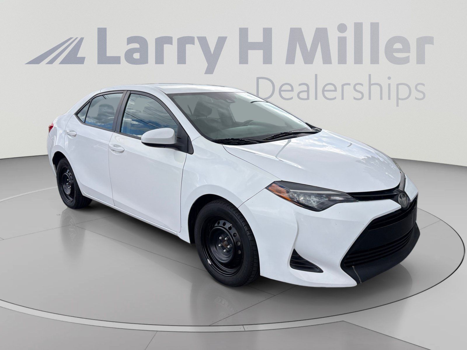 Used 2019 Toyota Corolla LE FWD image 7