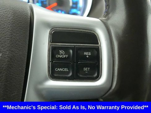 Used 2012 Chrysler Town & Country Touring-L w/ Driver Convenience Group FWD image 34