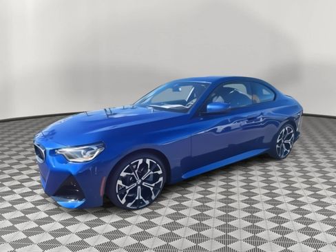 New 2025 BMW 230i Coupe image 2