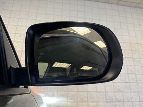 Used 2022 Jeep Compass Limited image 30