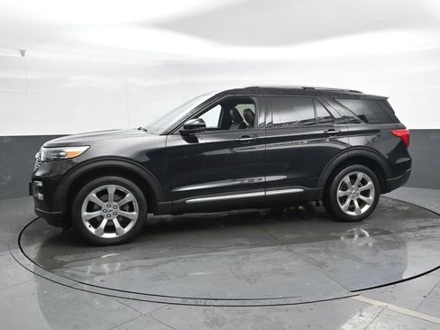 Used 2020 Ford Explorer Platinum w/ Premium Technology Package image 9
