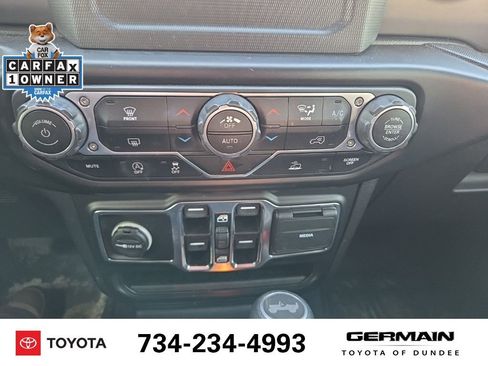 Used 2021 Jeep Wrangler Unlimited Sport image 28