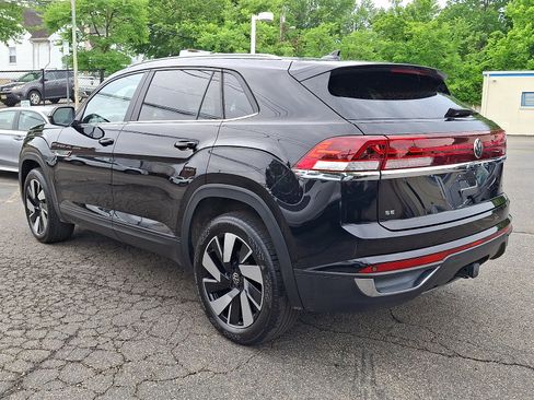 Used 2024 Volkswagen Atlas Cross Sport SE AWD/4WD image 6
