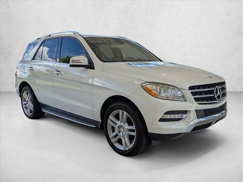 Used 2015 Mercedes-Benz ML 350 2WD image 3