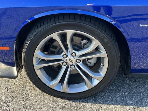 Used 2022 Dodge Challenger R/T image 11