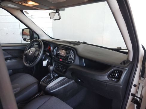 Used 2020 RAM ProMaster City Tradesman FWD image 11