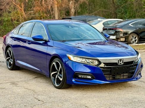 Used 2019 Honda Accord Sport image 1
