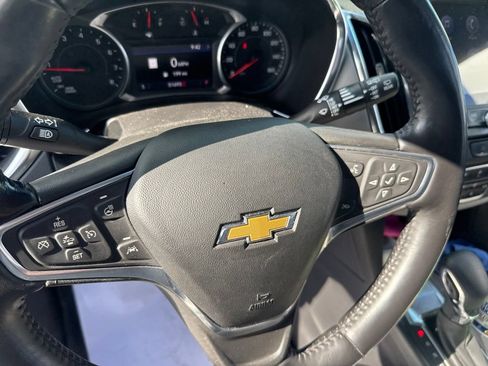 Used 2022 Chevrolet Equinox LT FWD image 13