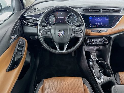 Used 2021 Buick Encore GX Essence image 16