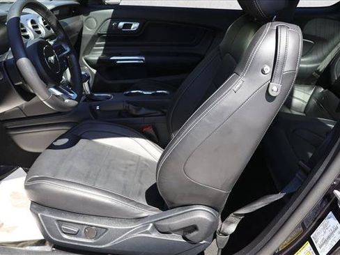Used 2021 Ford Mustang GT Premium w/ Equipment Group 401A RWD image 11