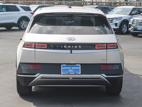 Used 2024 Hyundai Ioniq 5 SEL AWD/4WD image 10