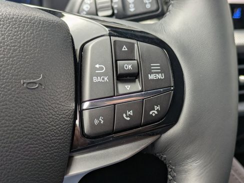 New 2026 Ford Explorer Platinum image 17