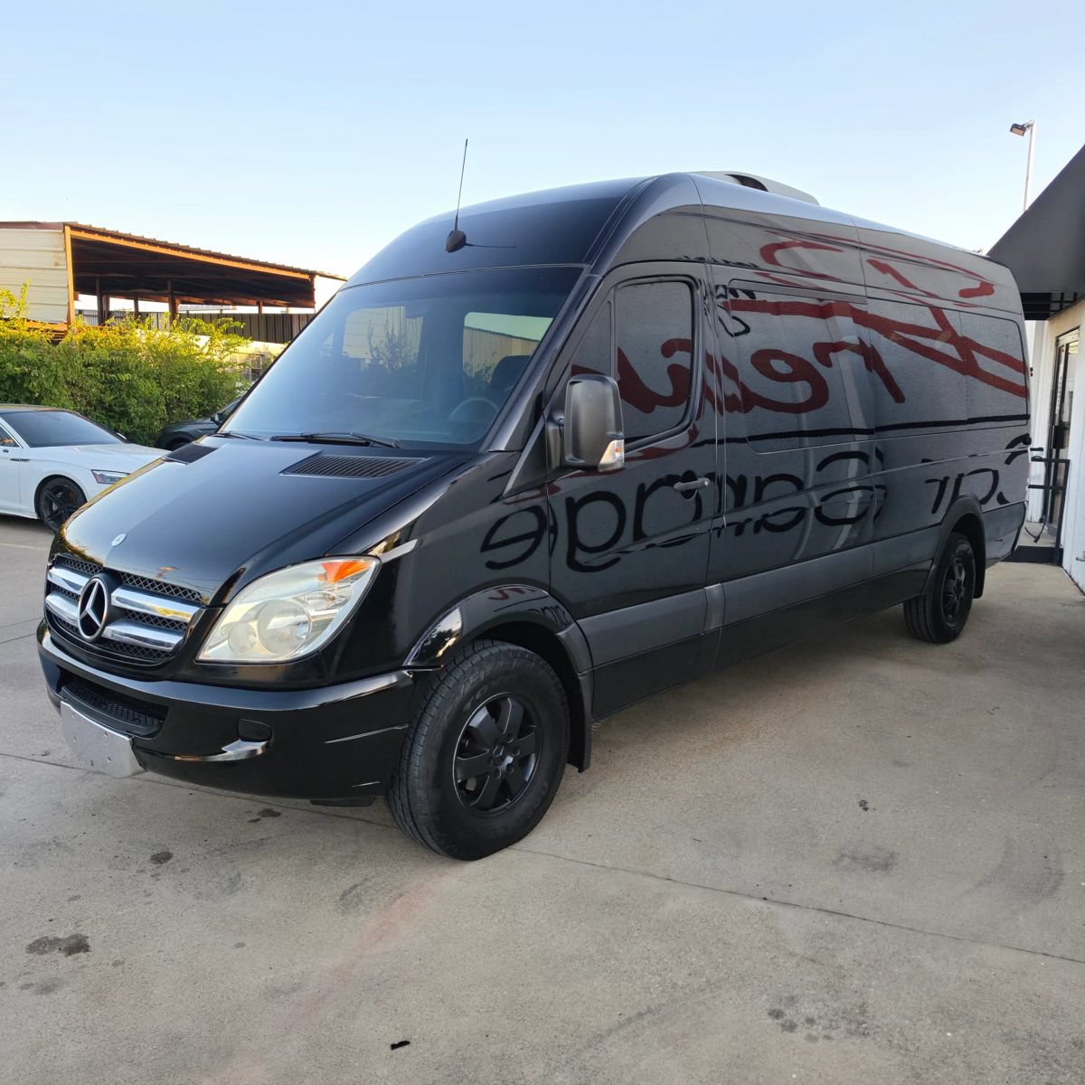 Used 2013 Mercedes-Benz Sprinter 2500 image 2
