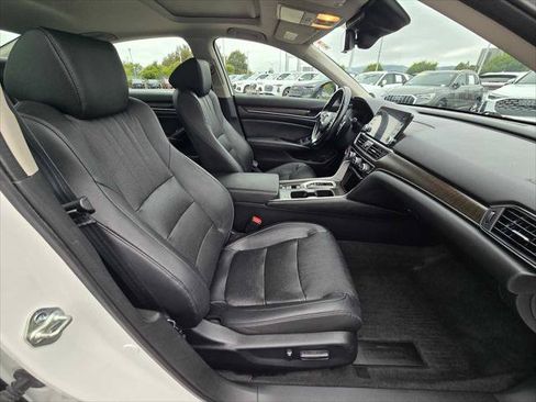 Used 2020 Honda Accord EX-L image 11