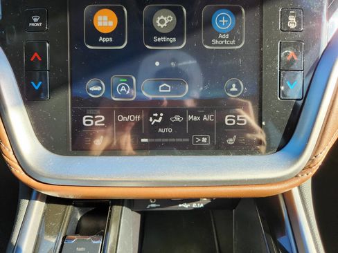 Used 2021 Subaru Outback Touring XT image 29