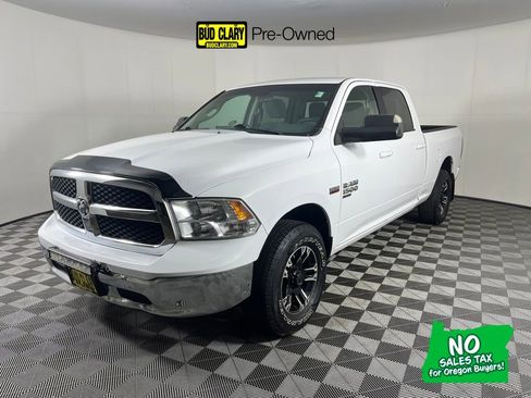 Used 2020 RAM 1500 Classic SLT image 1