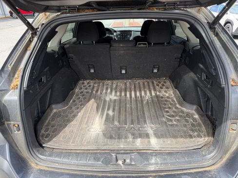 Used 2023 Subaru Outback Premium image 7