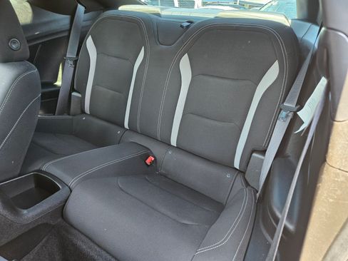 Used 2021 Chevrolet Camaro LT w/ RS Package RWD image 10