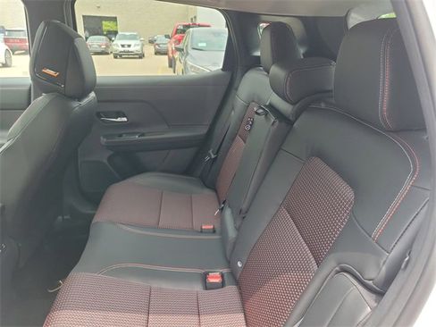 New 2025 Nissan Kicks SR w/ SR Premium Package image 24