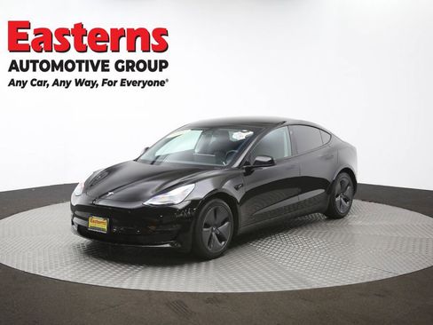 Used 2021 Tesla Model 3 Standard Range Plus image 54