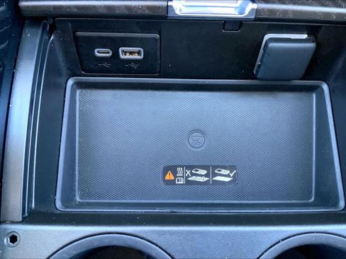 Used 2023 GMC Yukon Denali image 34