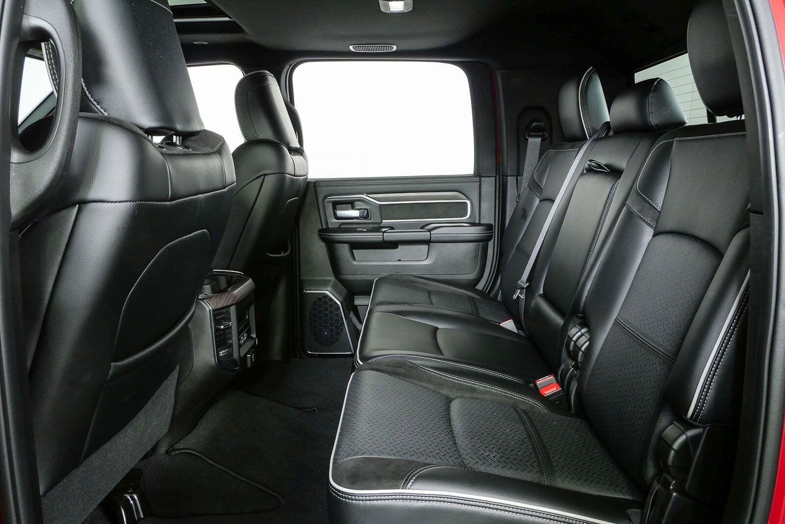 Used 2026 RAM 2500 Laramie w/ Night Edition AWD/4WD image 16