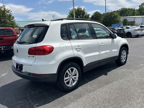Used 2015 Volkswagen Tiguan SE FWD image 8