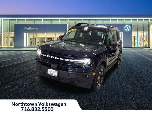 Used 2022 Ford Bronco Sport Outer Banks w/ Tech Package AWD/4WD image 1