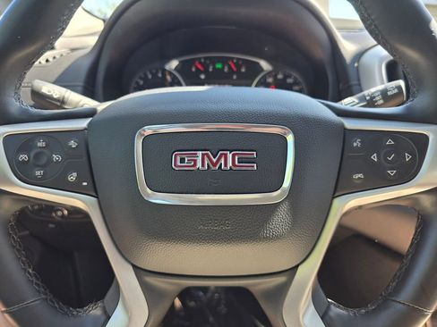 Used 2024 GMC Terrain SLT AWD/4WD image 23