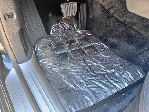 Used 2013 Rolls-Royce Ghost image 16