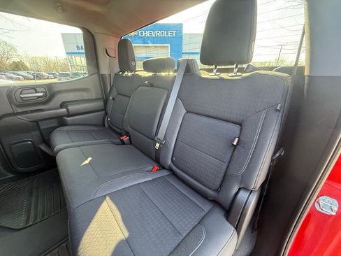 Used 2023 Chevrolet Silverado 1500 Custom Trail Boss image 25