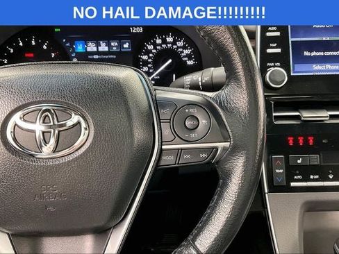 Used 2020 Toyota Avalon XLE w/ Moonroof Package FWD image 24