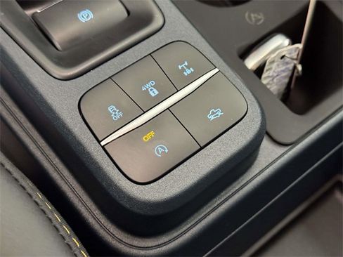 Used 2025 Ford Maverick Tremor image 31