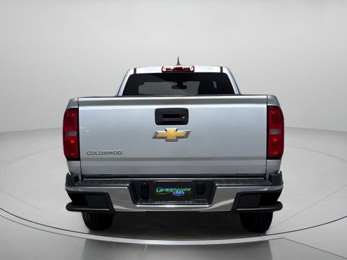 Used 2018 Chevrolet Colorado W/T w/ WT Convenience Package image 4