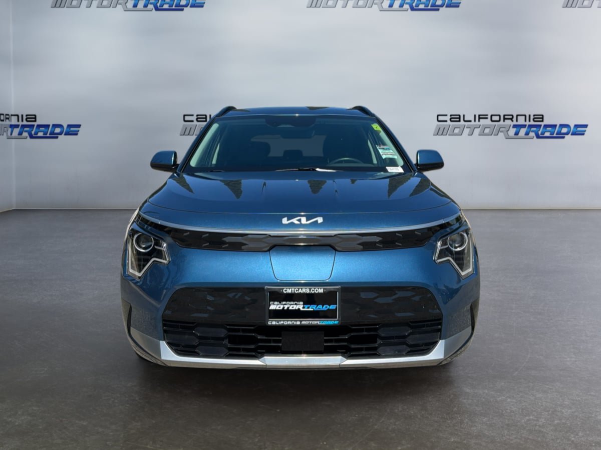 Used 2023 Kia Niro Wind w/ Wind Preserve Package FWD image 2