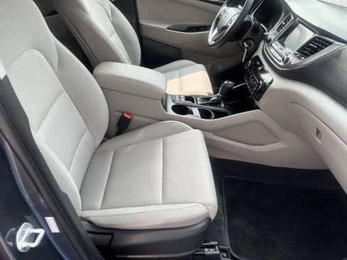 Used 2018 Hyundai Tucson SEL FWD image 13