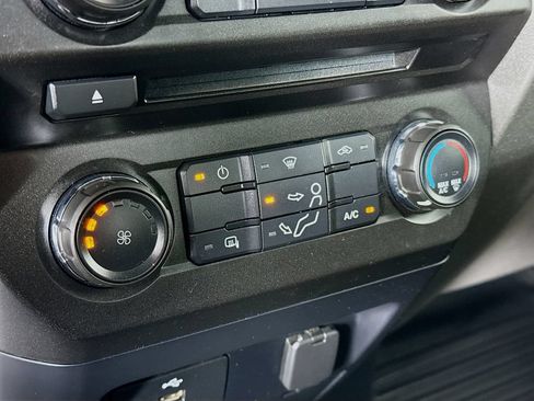 Used 2018 Ford F550 4x4 Crew Cab Super Duty image 15