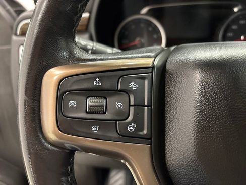 Used 2021 Chevrolet Suburban High Country AWD/4WD image 22