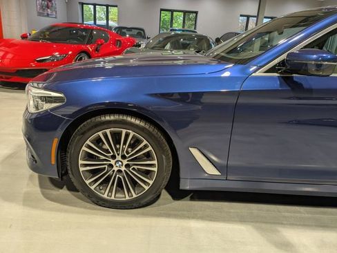 Used 2017 BMW 540i xDrive AWD/4WD image 4