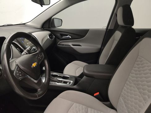 Used 2019 Chevrolet Equinox LT image 17