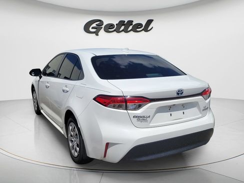 Used 2023 Toyota Corolla LE FWD image 8