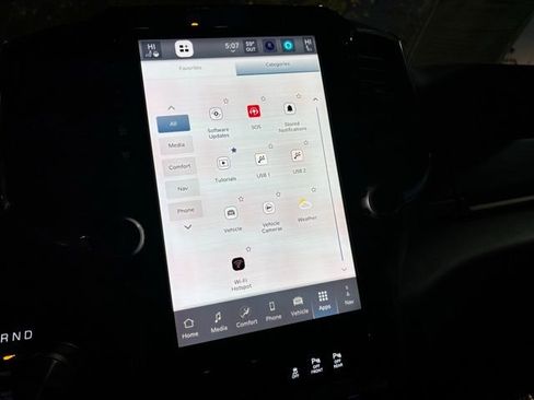 Used 2025 RAM 1500 Laramie image 23