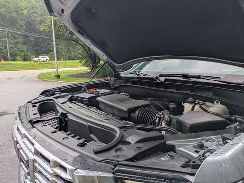 Certified 2025 GMC Yukon XL Denali AWD/4WD image 43