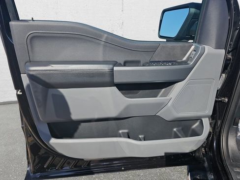 Used 2024 Ford F150 XLT w/ Tow/Haul Package image 25