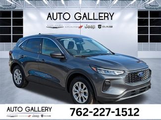 Used 2024 Ford Escape Active image 1