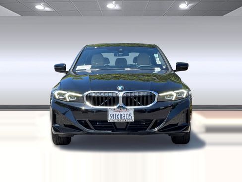 Used 2025 BMW 330i Sedan w/ Premium Package RWD image 6