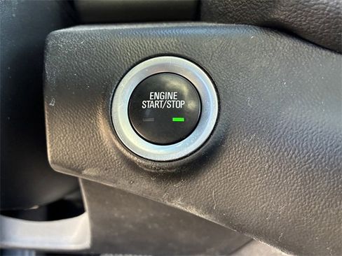 Used 2020 GMC Terrain SLT w/ Preferred Package image 28