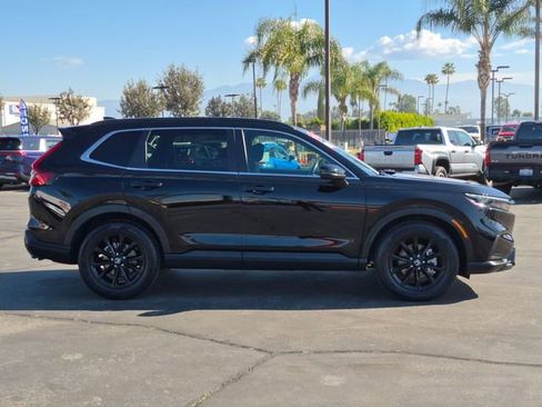 Used 2025 Honda CR-V Sport image 4