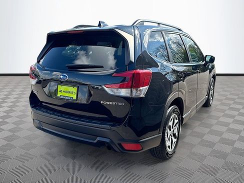 Used 2020 Subaru Forester Premium AWD/4WD image 4